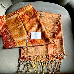 NWT Jenny Polanco 💯 Silk Red and Gold Wrap/ Scarf
